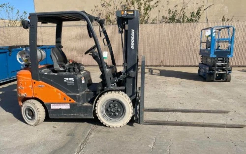 Used 2019 DOOSAN G25N-7 Internal Combustion Forklifts: Pneumatic Tire Pennsylvania US | National Lift Equipment #1382097