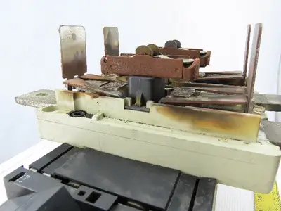 Telemecanique Square D LC1 FL 42 Mechanical Contactor 600V 900A Continuous 2Pole