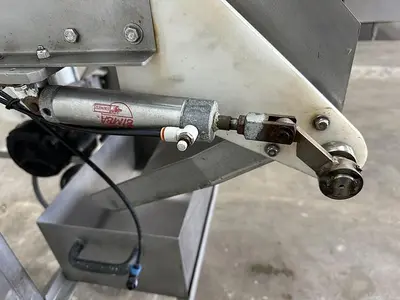 USED LOMA SYSTEMS IQ2