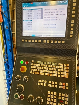 2016 DMG MORI ECOMILL 1100V