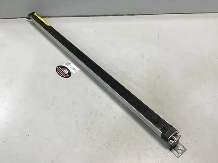 Used OMRON F3SJ-B0785P25-D Light Curtains & Grids Michigan US | Ideal Machinery #586395