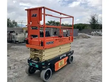 USED 2019 JLG R2632