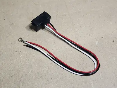 3 Prong Pigtail Connector TPIG-3W