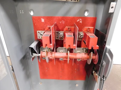 Used Square D HU365 Relays & Switches Ohio US | Equipment Recovery Corp. #1329923