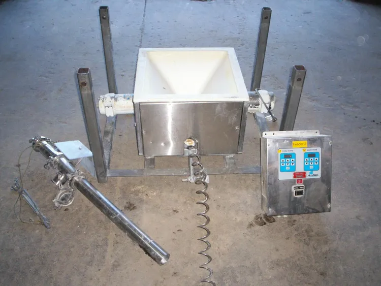 Used _UNKNOWN_ _UNKNOWN_ Volumetric Feeders Minnesota US | A&I Equipment #1317832