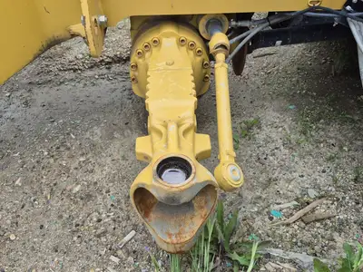 USED CATERPILLAR TH560B