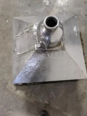 200 Gallon SS Square Hopper