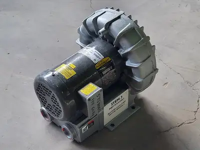 Used GAST R5325A-2 Pumps British Columbia CA | Lenmark #237653