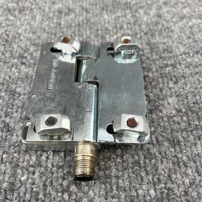 Used BANNER ENGINEERING SI-HG80DQD Relays & Switches California US | Davliegogo LLC #1706600