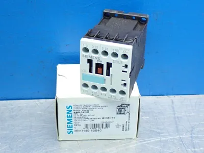 New | in-Stock SIEMENS 3RH11221BB40 Relays & Switches | HGR 24 #739818