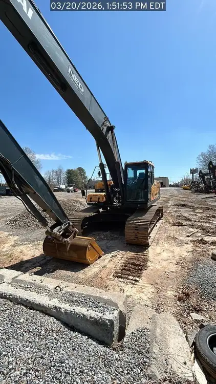 Used 2023 HYUNDAI HX300A LR Crawler Excavators South Carolina US | National Equipment Dealers #1422409