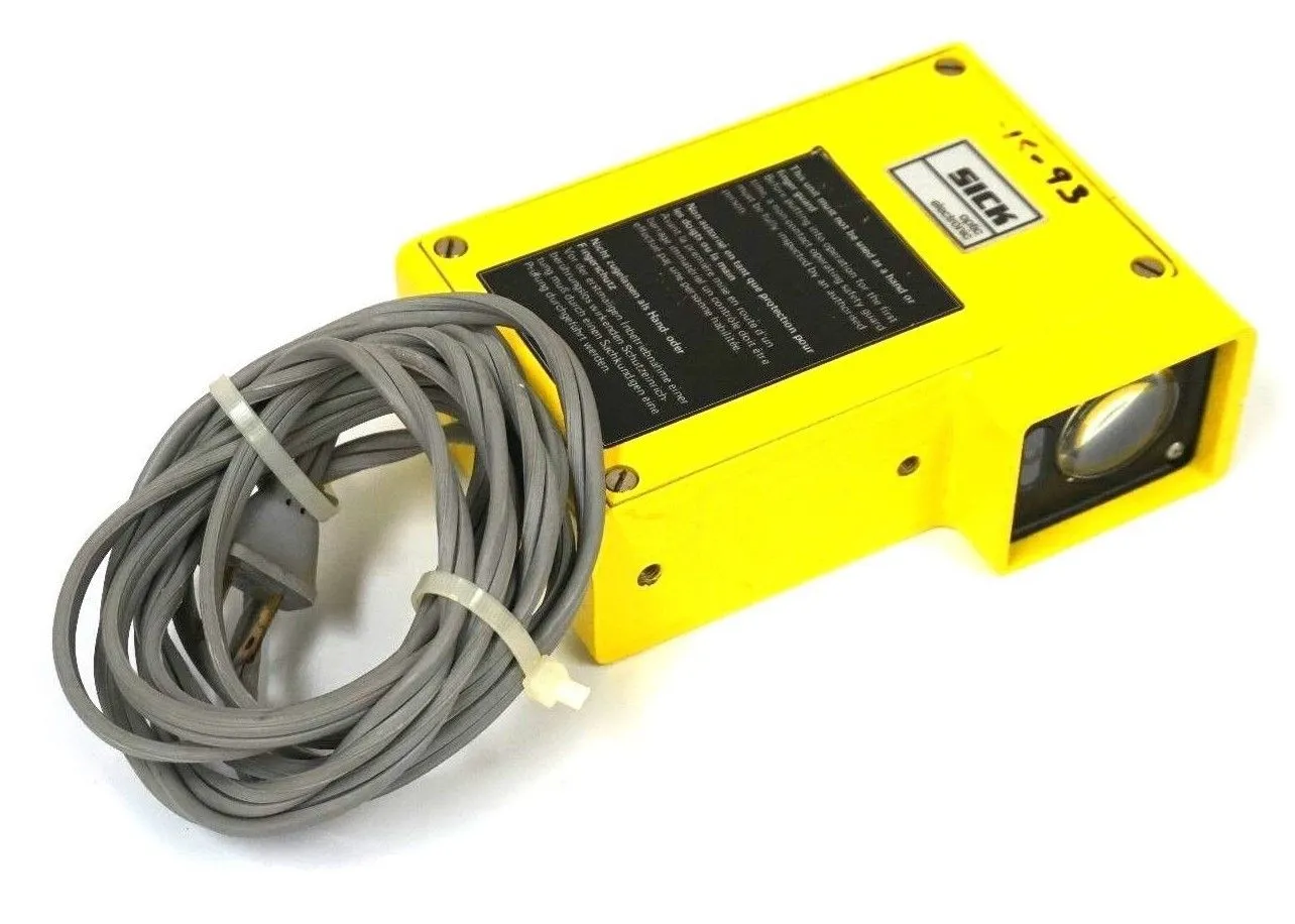 USED SICK OPTIC WSU 26-120 PHOTOELECTRIC SENSOR WSU26120
