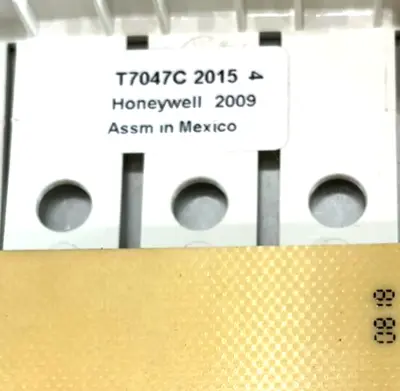 NEW HONEYWELL T7047C2015 EECTRONIC T-STAT ELEMENT