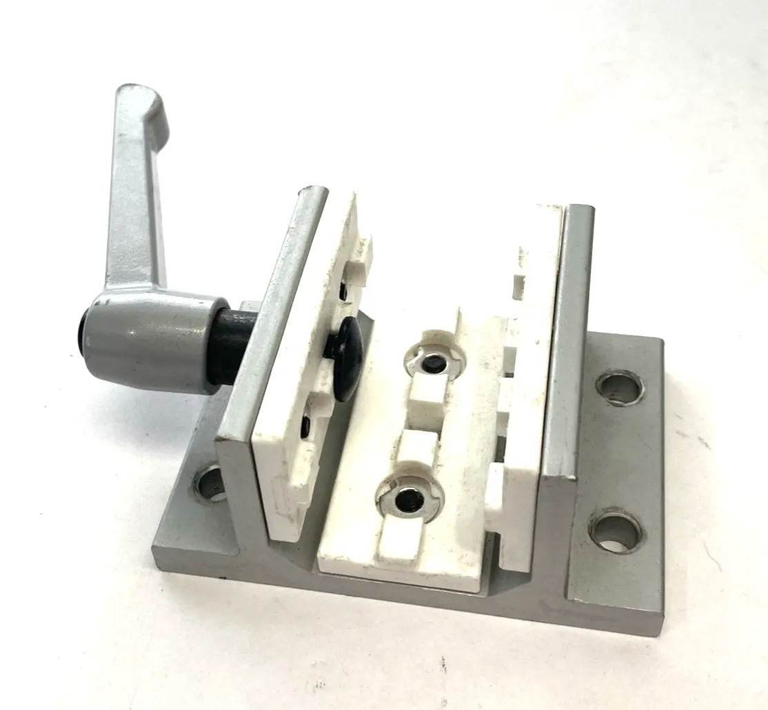 Used 80/20 Double Flange Short High-Cycle Linear Bearing 15 Ser. 3-Slot w/ B Bearings Michigan US | Maverick Industrial Sales #1396938