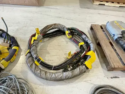 Used Leoni Robot Cable Management System Robot Parts Michigan US | Maverick Industrial Sales #1467894