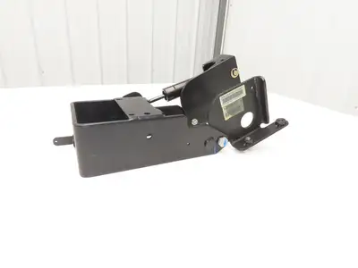 Hyster 8808585 Forklift Steering Column Tilt Bracket Assembly Removed From E80XN