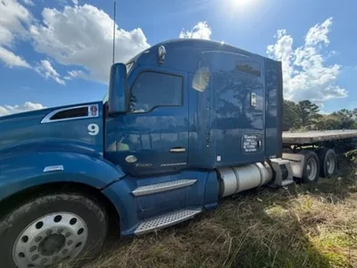 Used 2017 KENWORTH T680 Conventional trucks Texas US | Revelation Machinery #1545667