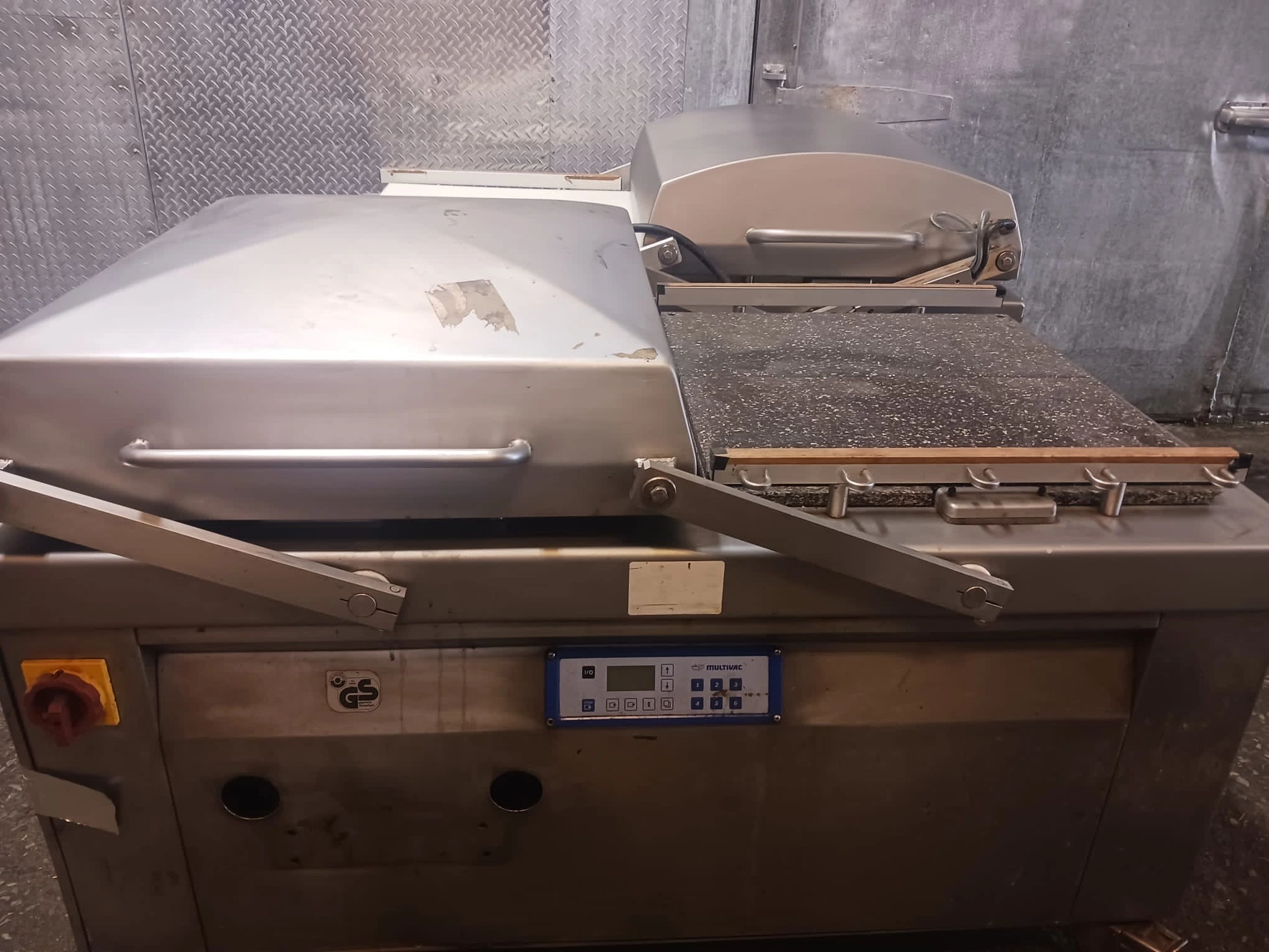 USED 2005 MULTIVAC C500