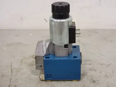 NEW MANNESMANN REXROTH M-3 SEW 10 C13/ 630 M G24 N9K4