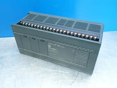 NEW GE IC200UEX064B