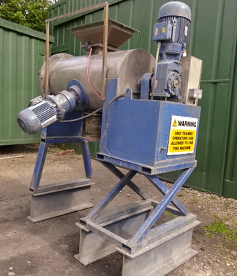 180L S/S Winkworth High Speed  Tee Arm Paddle Mixer Type HMC 200