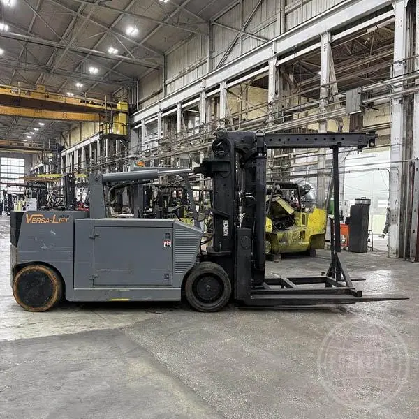 Used 2003 VERSALIFT VERSALIFT 40/60 Internal Combustion Forklifts: Pneumatic Tire Illinois US | Forklift Exchange #1274858