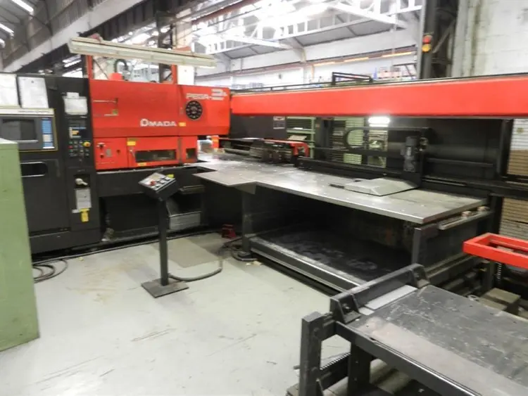 Used AMADA PEGA 244, 2000 X 1000 MM Hot Stamping Presses | Apt International N.V #373333