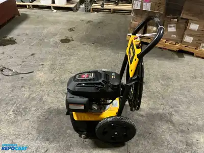 DeWalt 3100 PSI Model DXPW61336 Pressure Washer with Honda GCV170 Motor