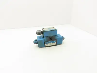 Used VICKERS _UNKNOWN_ Valves/Fittings Indiana US | Arrow Industrial #1316966
