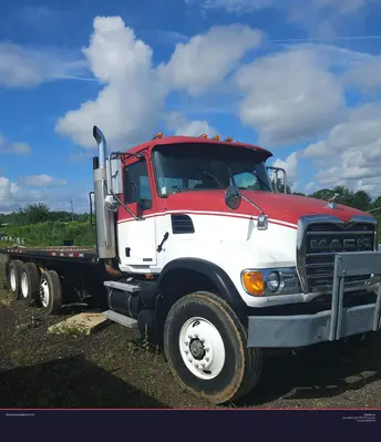Used 2005 MACK GRANITE CV713 Flatbed Trucks Florida US | Proxy Equipment #1378409
