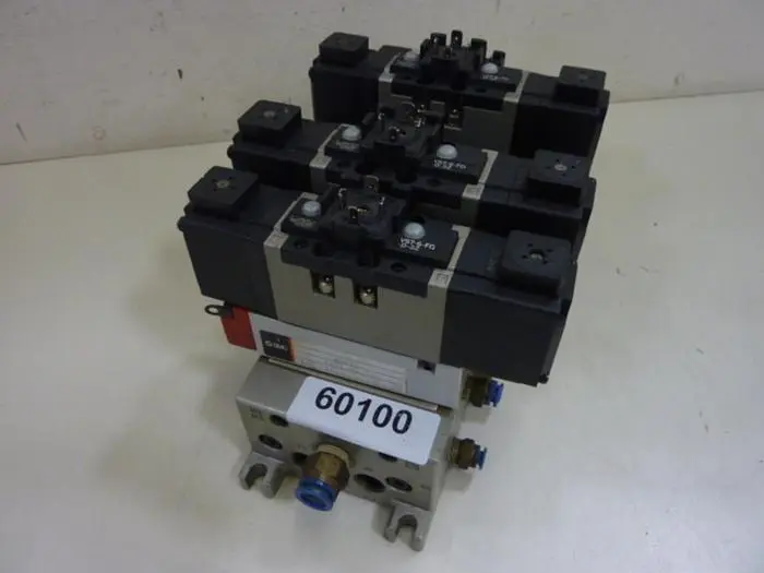 Used SMC VV71-PR-02 Valves/Fittings Michigan US | Ideal Machinery #599371