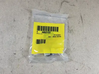 NEW JOHN DEERE A852122