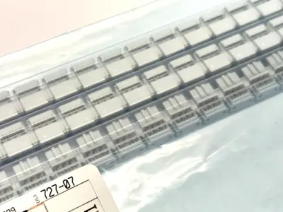 71600-106LF | Amphenol ICC  Rectangular Connector IDC 28-30AWG Gold LOT OF 144 - New Other