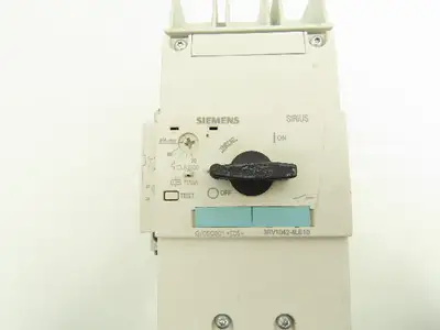 Siemens 3RV1042-4LB10 Motor Starter Circuit Breaker Contactor 90A 600V 3PH