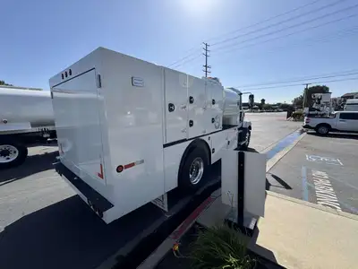 New | in-Stock 2027 MACK MD Fuel & Lube Trucks California US | Commerce Truck Equipment Sales #1548706