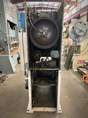 Used KOMATSU PRESSES KOMATSU OBS45-3 PRESS O.B.I. Presses Michigan US | Alma Machinery #898932