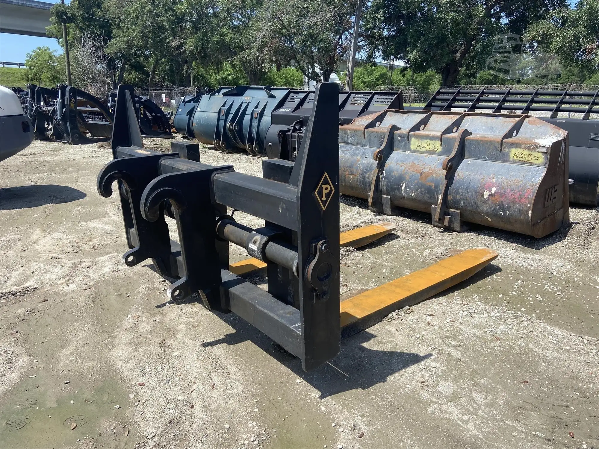 Used 2023 PEMBERTON HL980A Pallet Forks Florida US | National Equipment Dealers #1422907