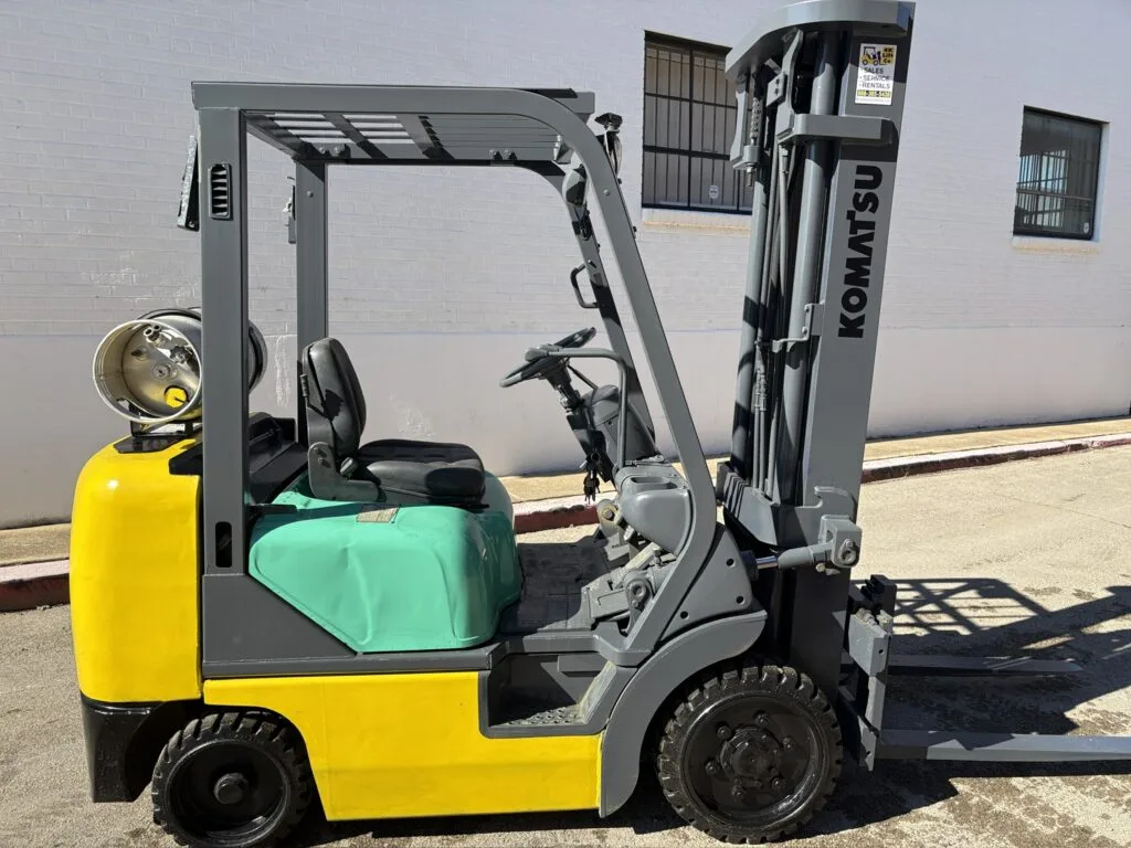 Used KOMATSU FG25ST-12 Internal Combustion Forklifts: Pneumatic Tire Texas US | 4K Lift Co #1503942