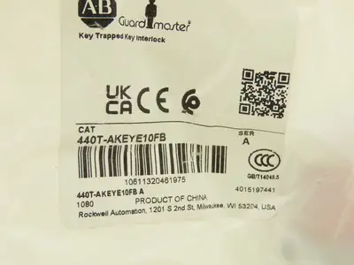 Allen Bradley 440T-MSALE10FB Guardmaster Trapped Key Interlock Switch with Key