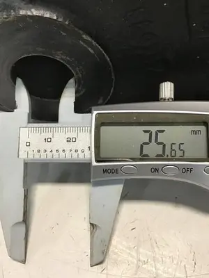 USED HUSKY 244693