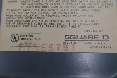 Square D H321N Heavy Duty Safety Switch 30A 3 Pole Fusible UNIT STOCK 4911-A