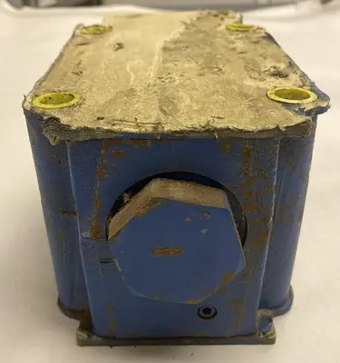 USED REXROTH R900436495