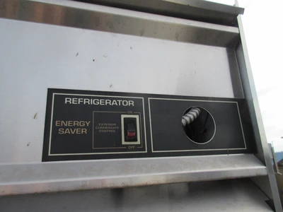 Victory 2-door commercial refrigerator