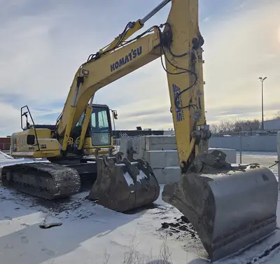 Used 2018 KOMATSU PC200LC-8 Excavators British Columbia CA | Lenmark #836601