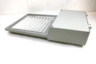 Leotek SL-400S1R2-Fx LED Street Light