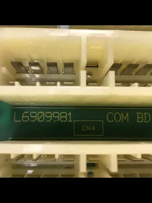 USED TOSHIBA L6909981
