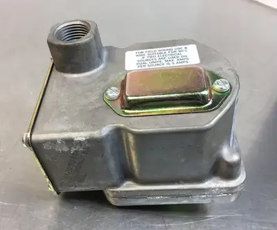 BARKSDALE D1T-B3SS-UL Pressure Or Vacuum Actuated Switch 6D