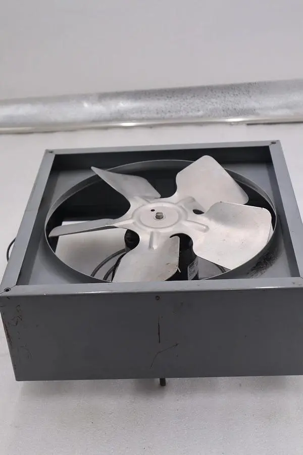 NEW Mclean 1RB100 Filter Box Fan 115V STOCK 2457