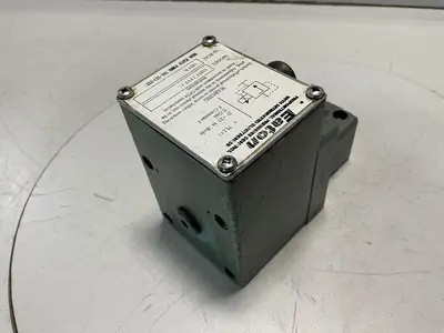 USED EATON EHST-3-FVF-11