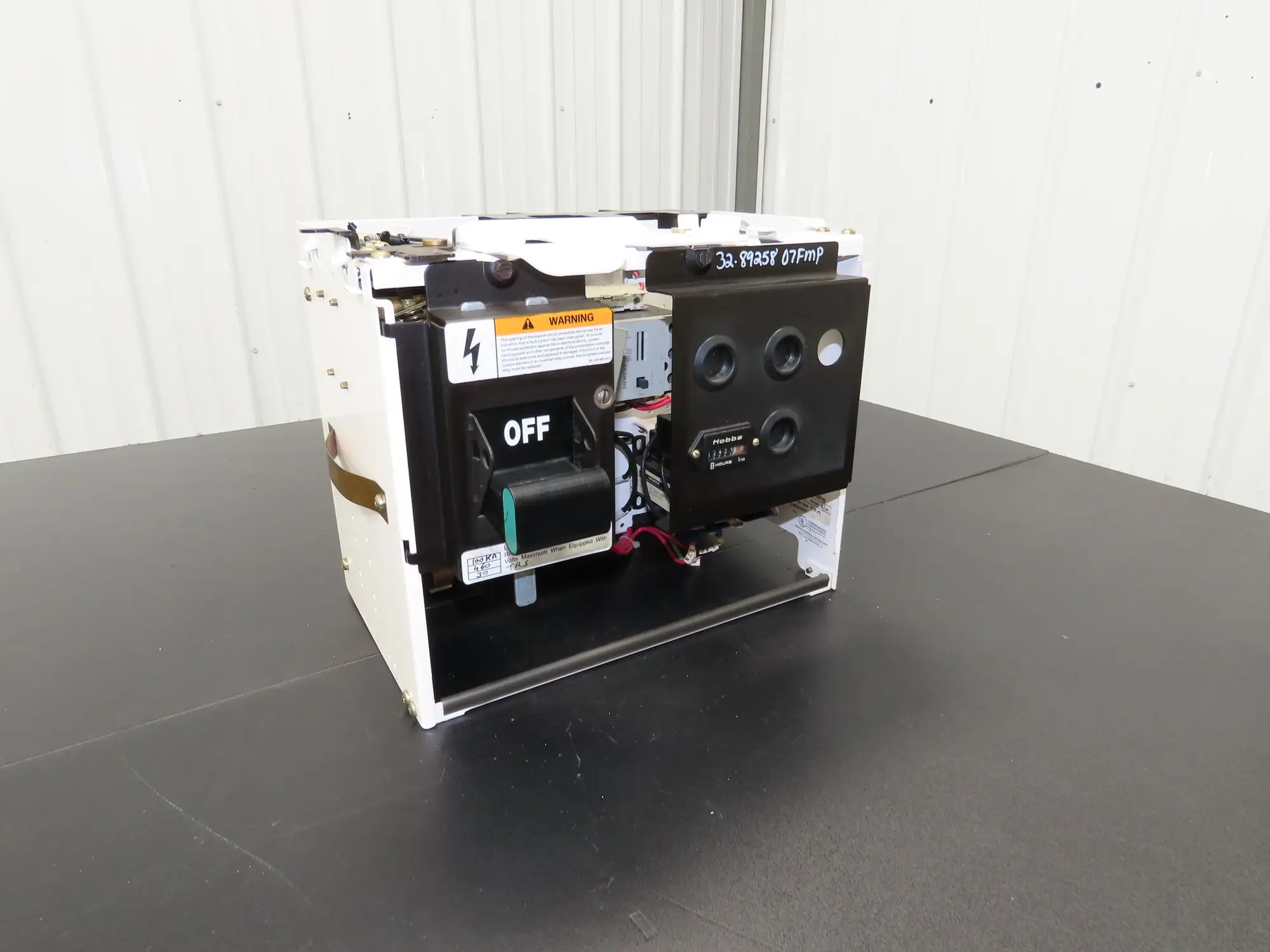 Siemens 32-89258 Combination Bucket Breaker MCC Starter Fused 600VAC 10HP 3Ph